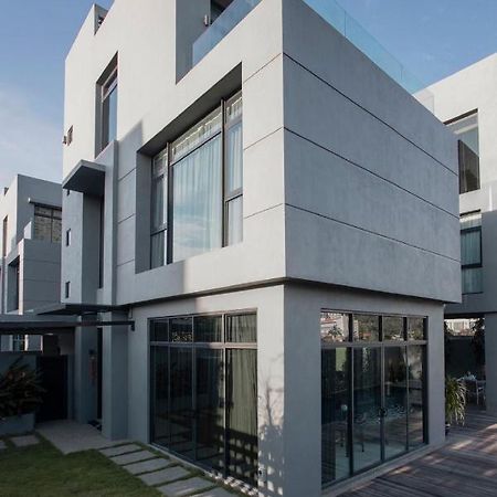 Lavanya H Villa 12A Luxury Bungalow With Private Swimming Pool H 豪华泳池别墅 パンタイ・サナング エクステリア 写真