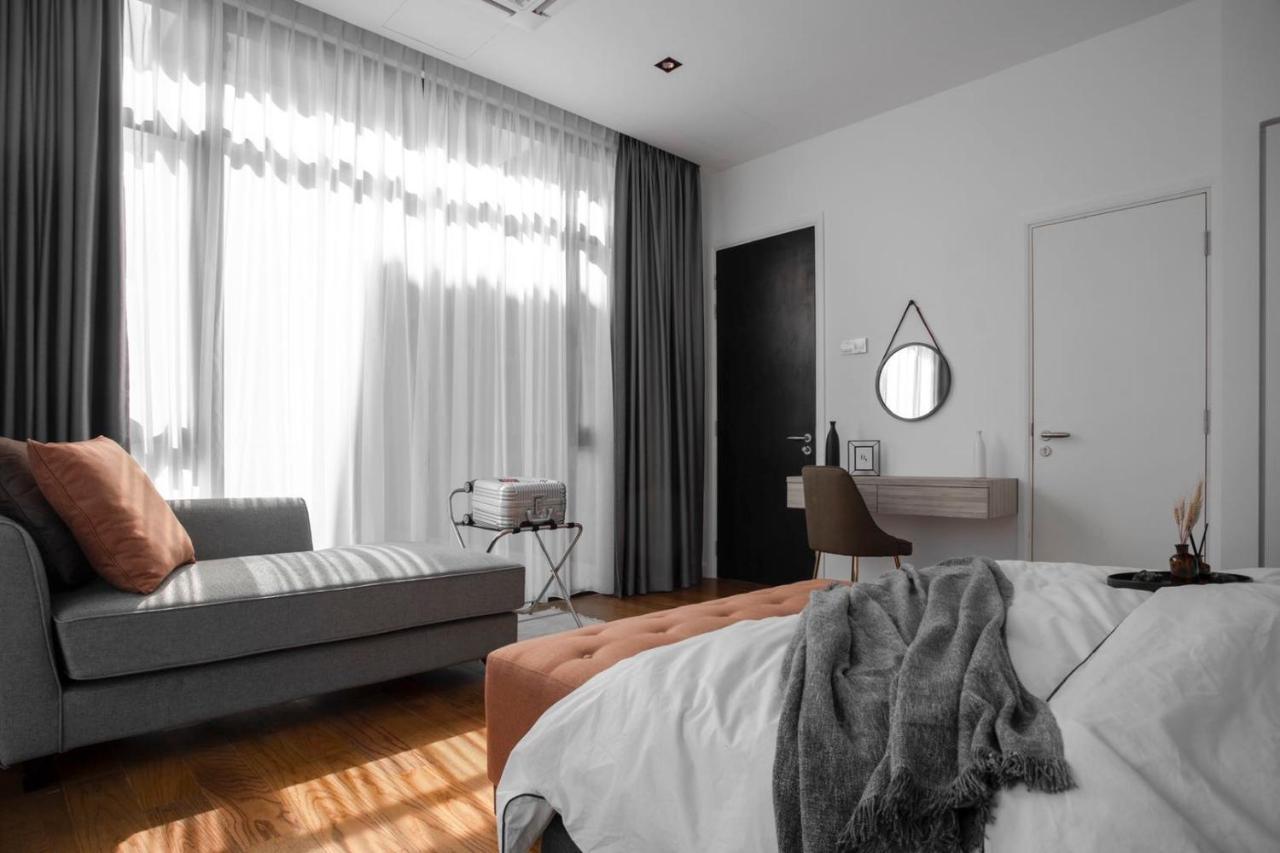 Lavanya H Villa 12A Luxury Bungalow With Private Swimming Pool H 豪华泳池别墅 パンタイ・サナング エクステリア 写真