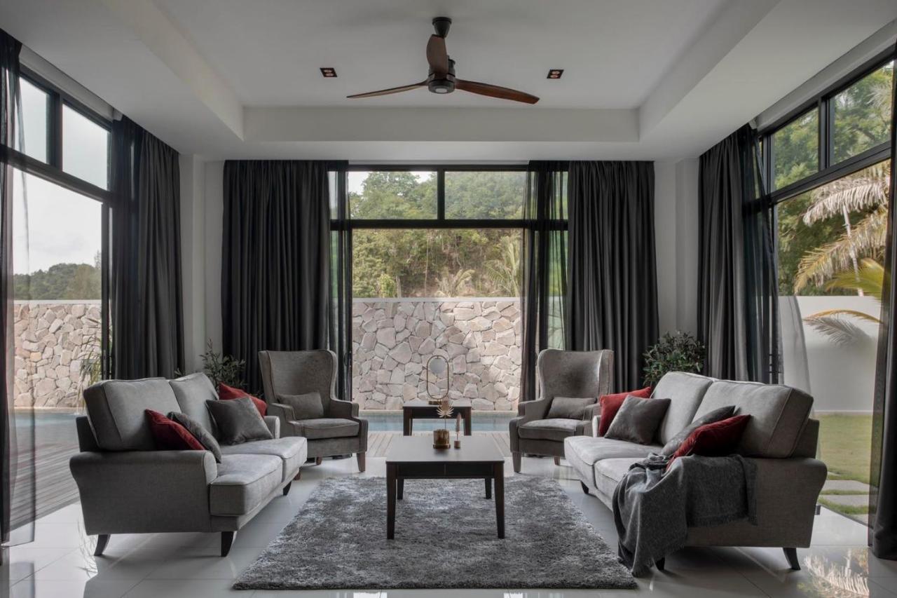 Lavanya H Villa 12A Luxury Bungalow With Private Swimming Pool H 豪华泳池别墅 パンタイ・サナング エクステリア 写真