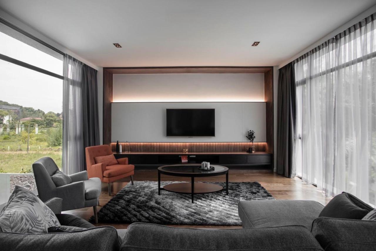 Lavanya H Villa 12A Luxury Bungalow With Private Swimming Pool H 豪华泳池别墅 パンタイ・サナング エクステリア 写真