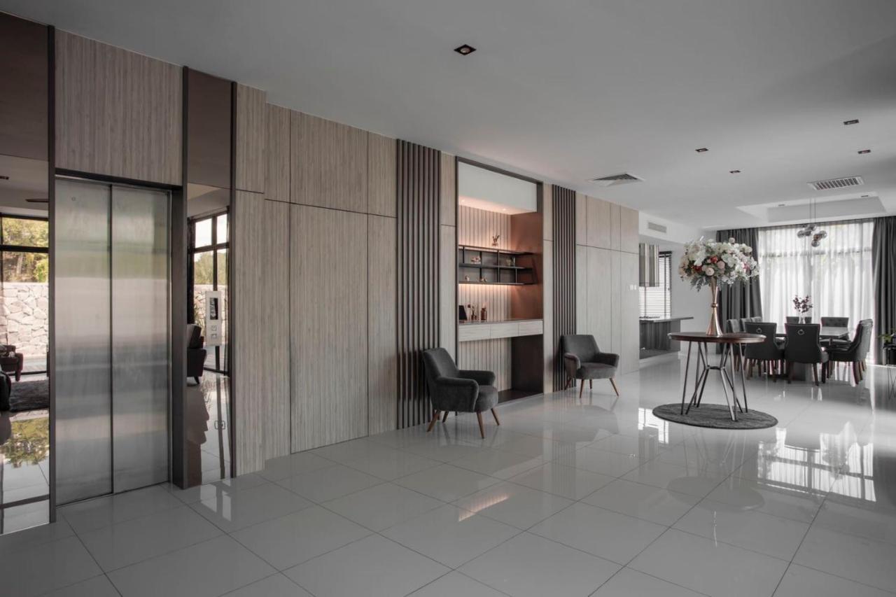 Lavanya H Villa 12A Luxury Bungalow With Private Swimming Pool H 豪华泳池别墅 パンタイ・サナング エクステリア 写真